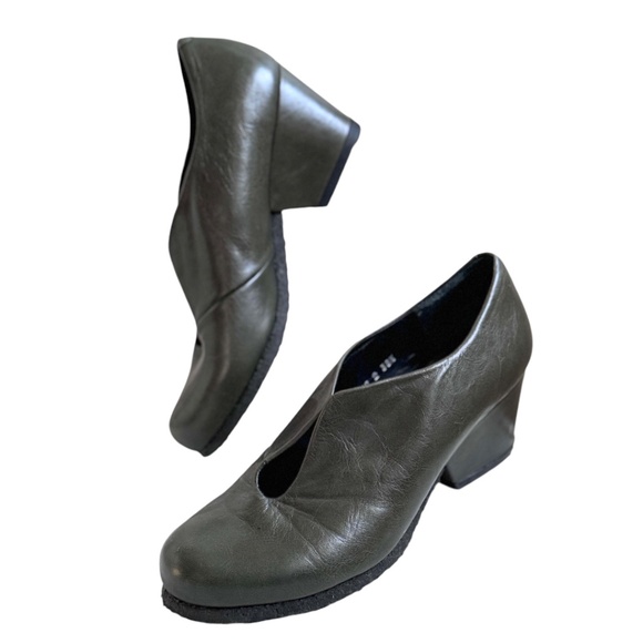 Leather Wedge Heel Shoes by Audley London size 38.5 Made in Spain - Picture 1 of 4